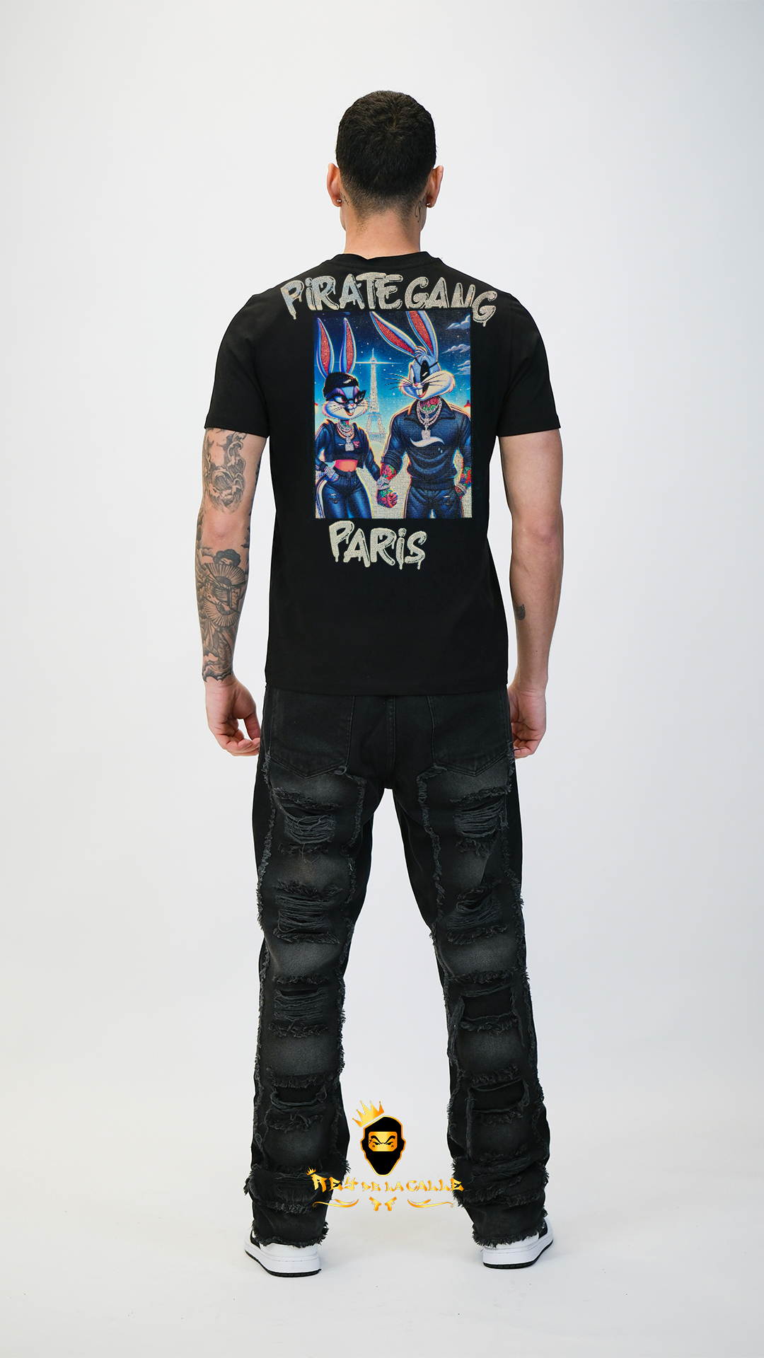 Camiseta Pirate Gang París Negra Terciopelo y Pedrería Brillante Bugs Bunny Lola Bunny - Rey De La Calle
