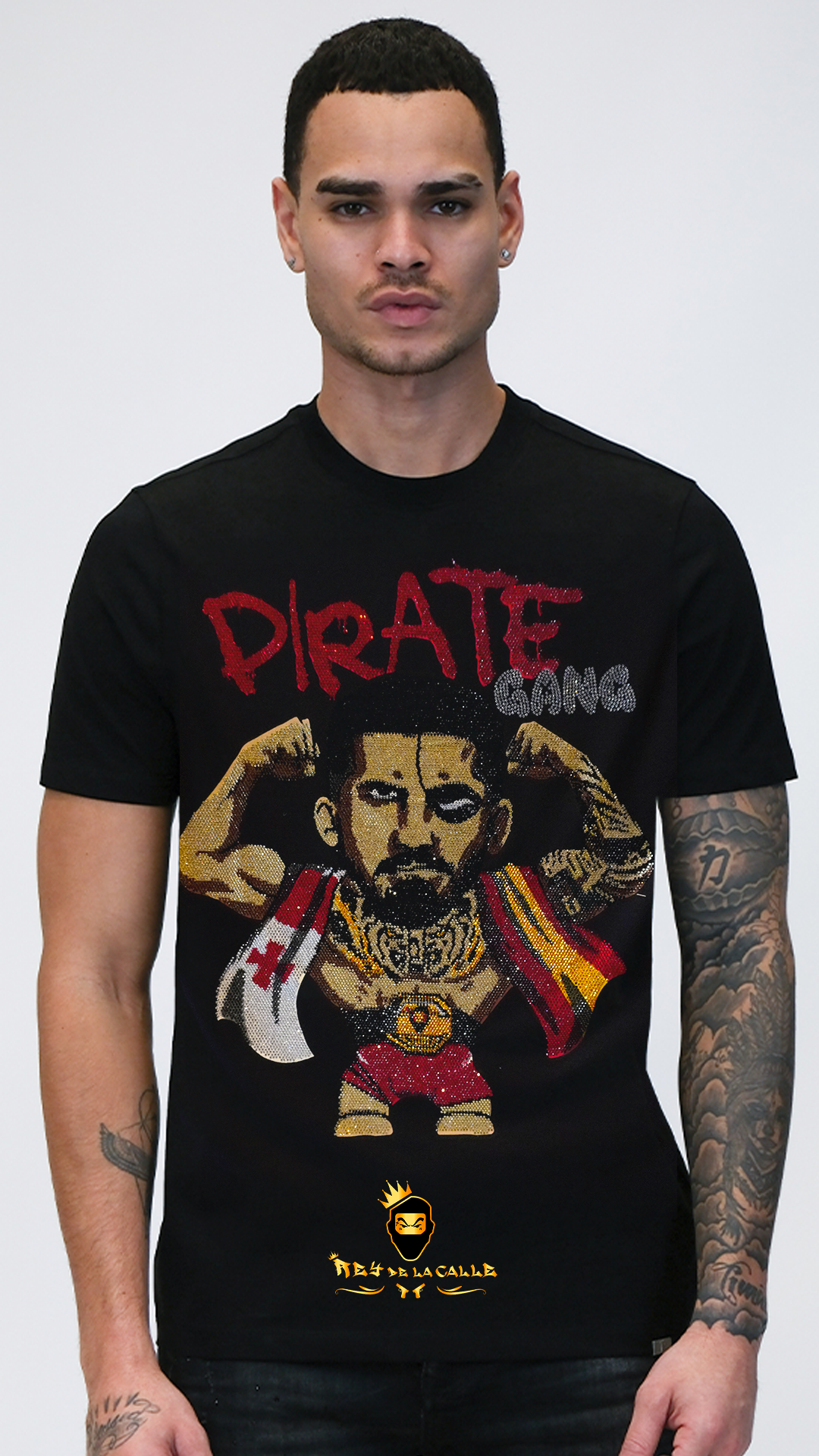 Camiseta Slim Fit Pirate Gang París Negra Pedrería Brillante Campeon - Rey De La Calle