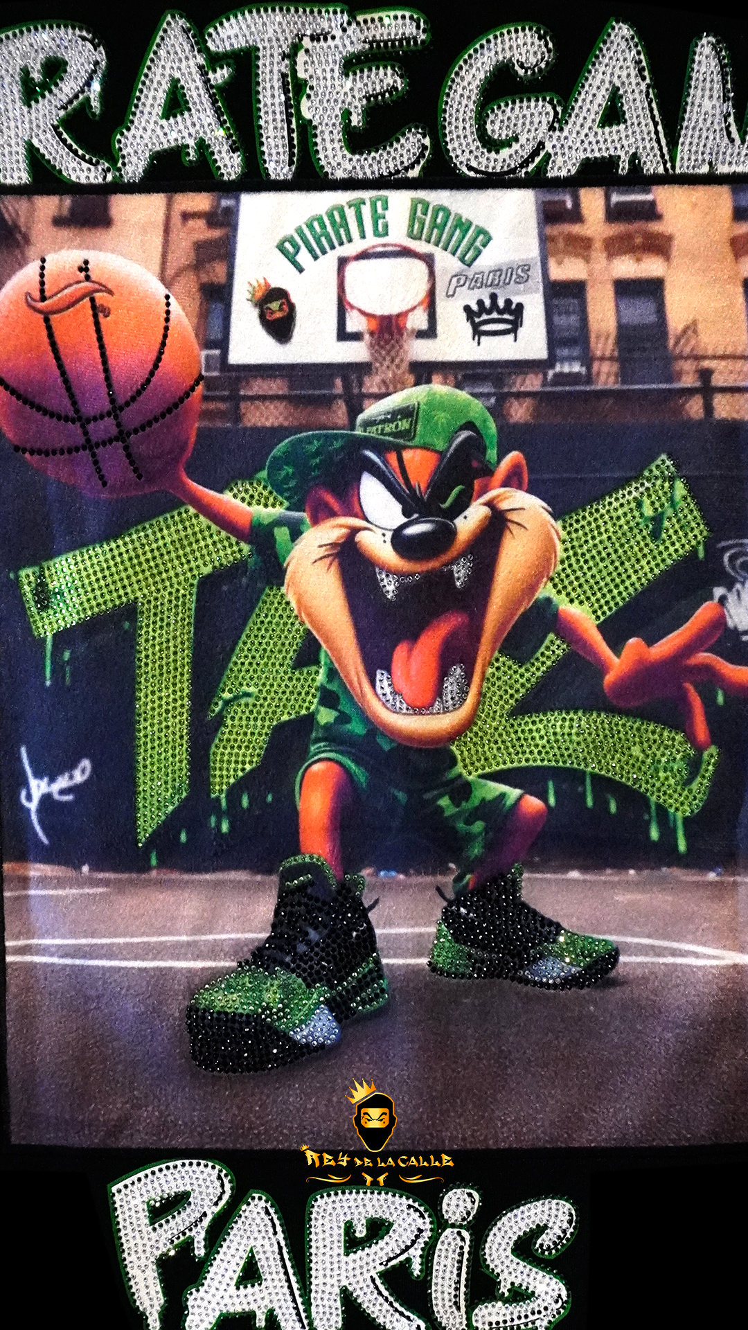 Camiseta Pirate Gang París Negra Terciopelo y Pedrería Brillante Taz - Rey De La Calle