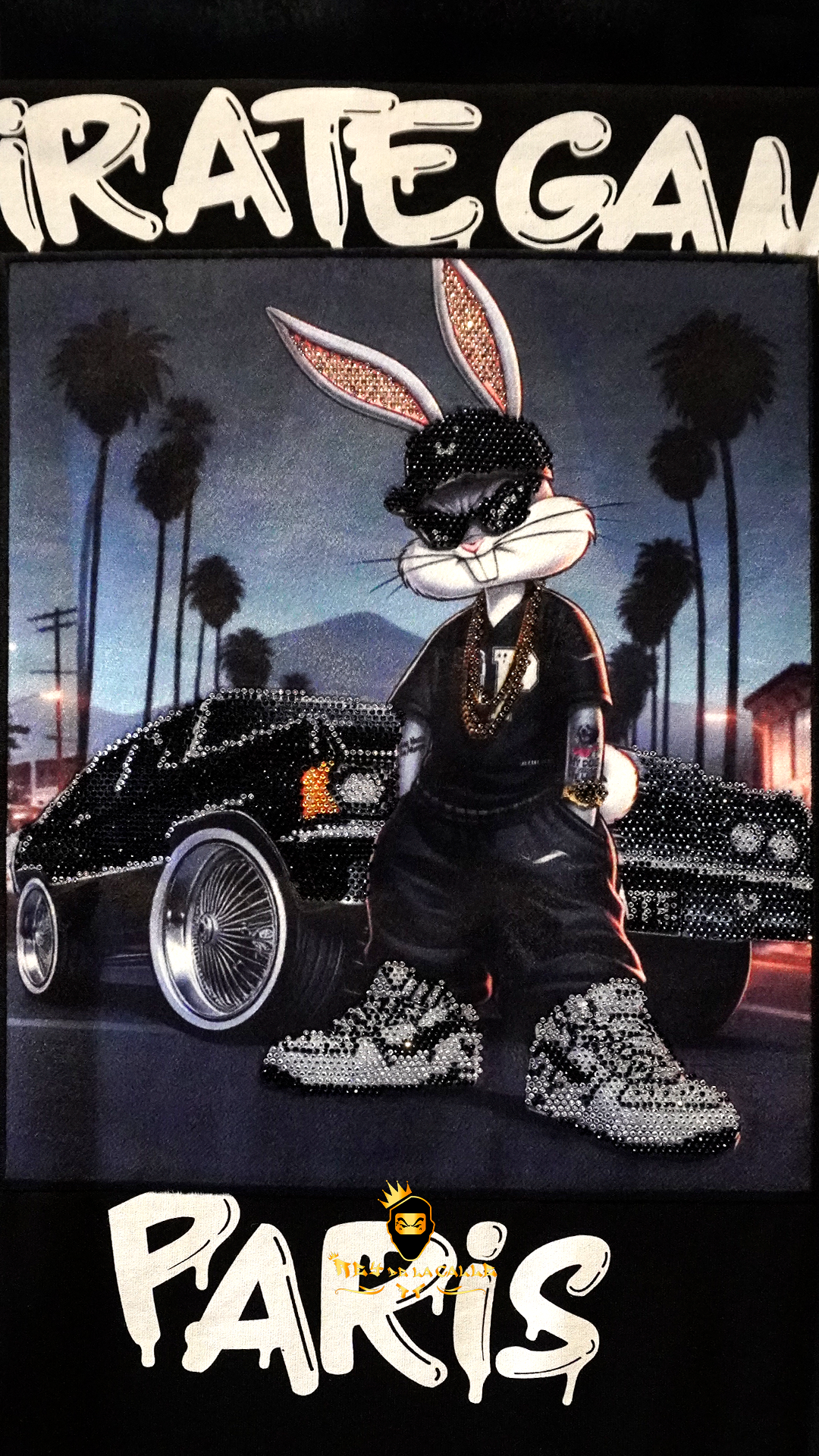 Camiseta Pirate Gang París Negra Terciopelo y Pedrería Brillante Bugs Bunny - Rey De La Calle