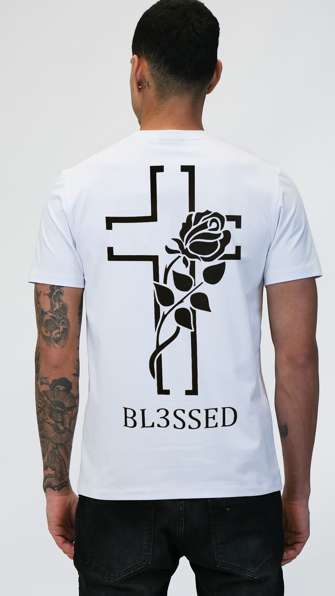 Camiseta Blanca Blessed Rey De La Calle