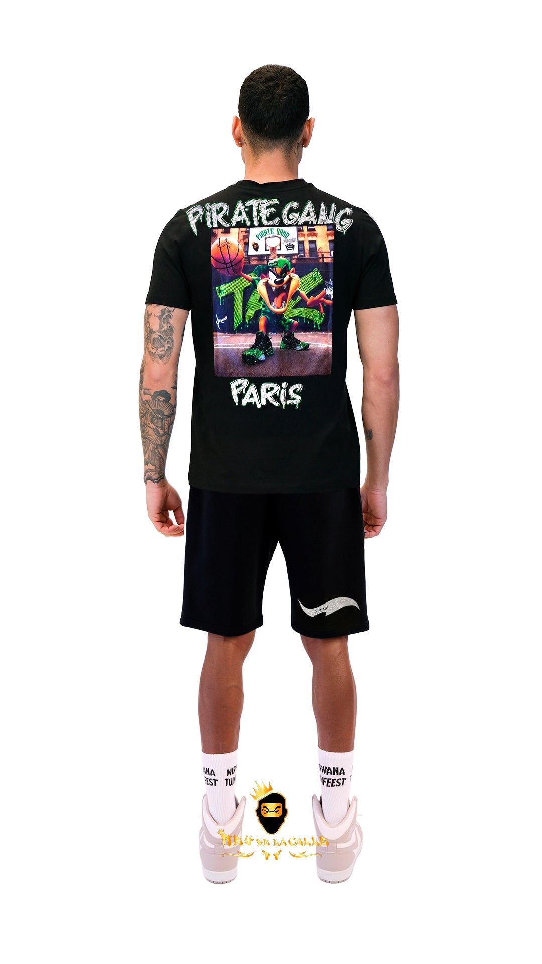 Conjunto. Camisetas o pantalon corto Pirate Gang Paris Negra Terciopelo y Pedrería Brillante Taz Rey De La Calle