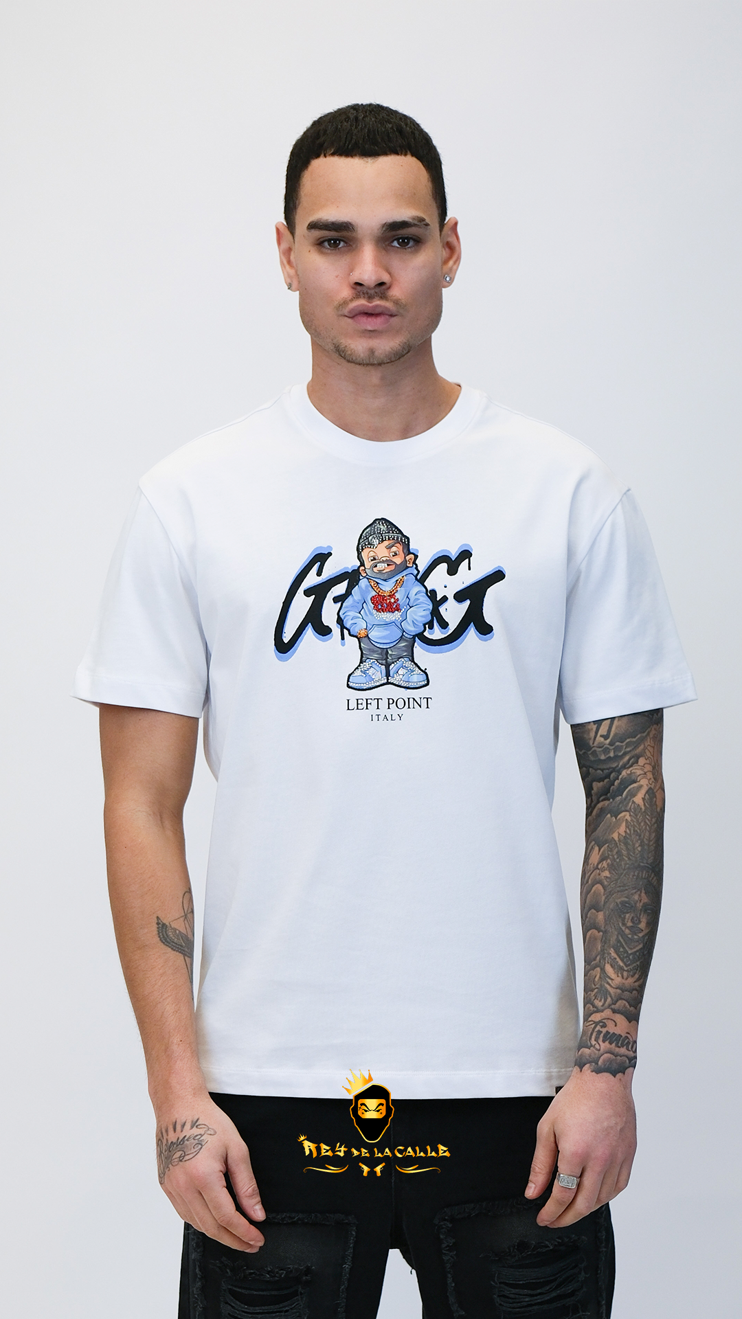 Camiseta Left Point Blanca Terciopelo y Pedreria Brillante GANG - Rey De La Calle