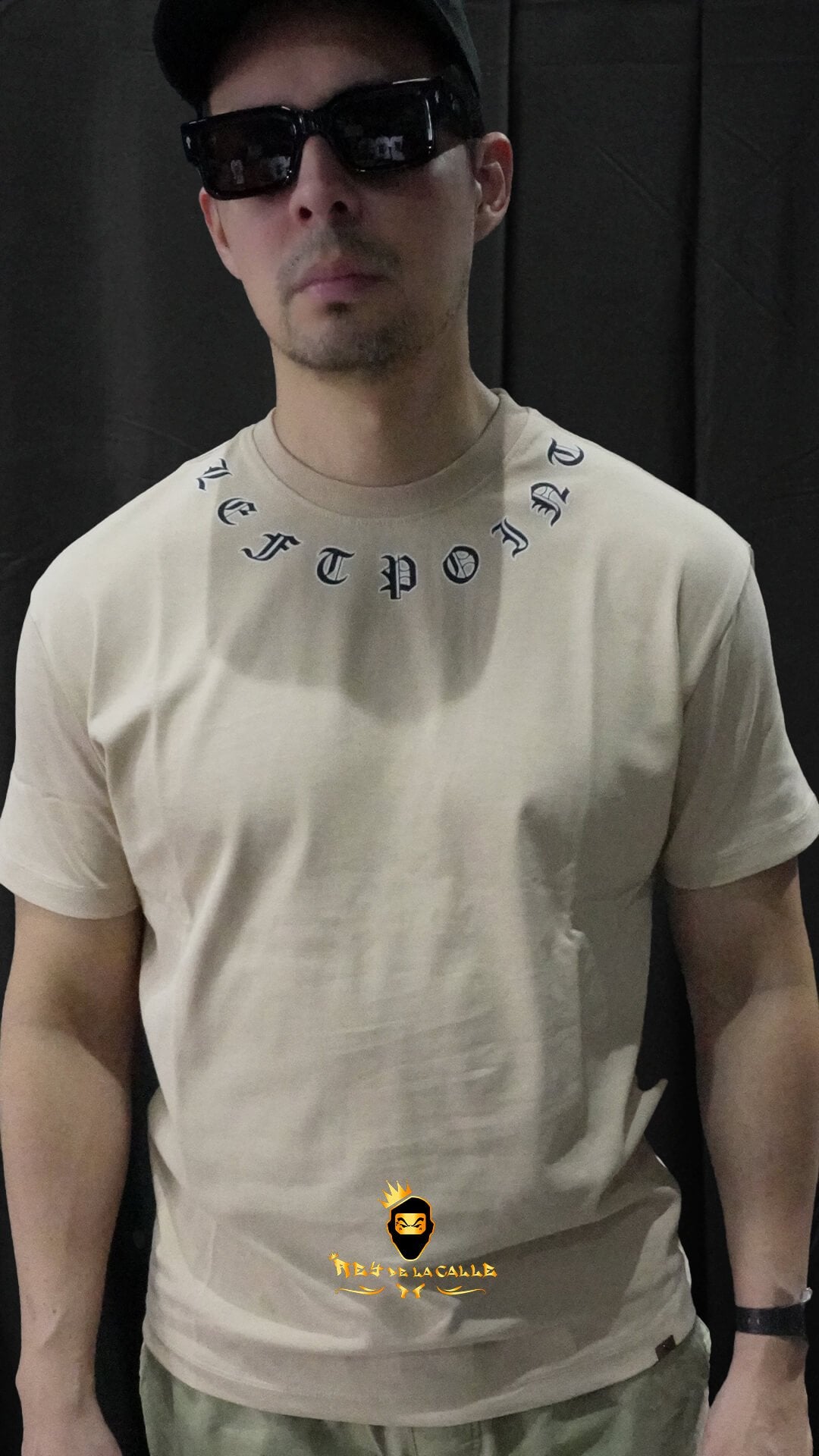 Camiseta Left Point Beige Triple Dobermann - Rey De La Calle