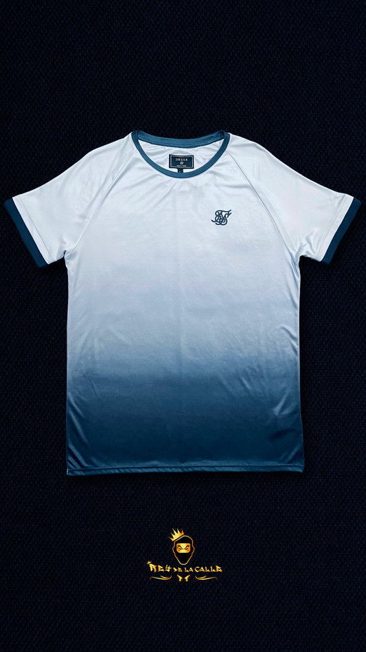 Camiseta Blanca y Azul Siksilk degradé Rey De La Calle