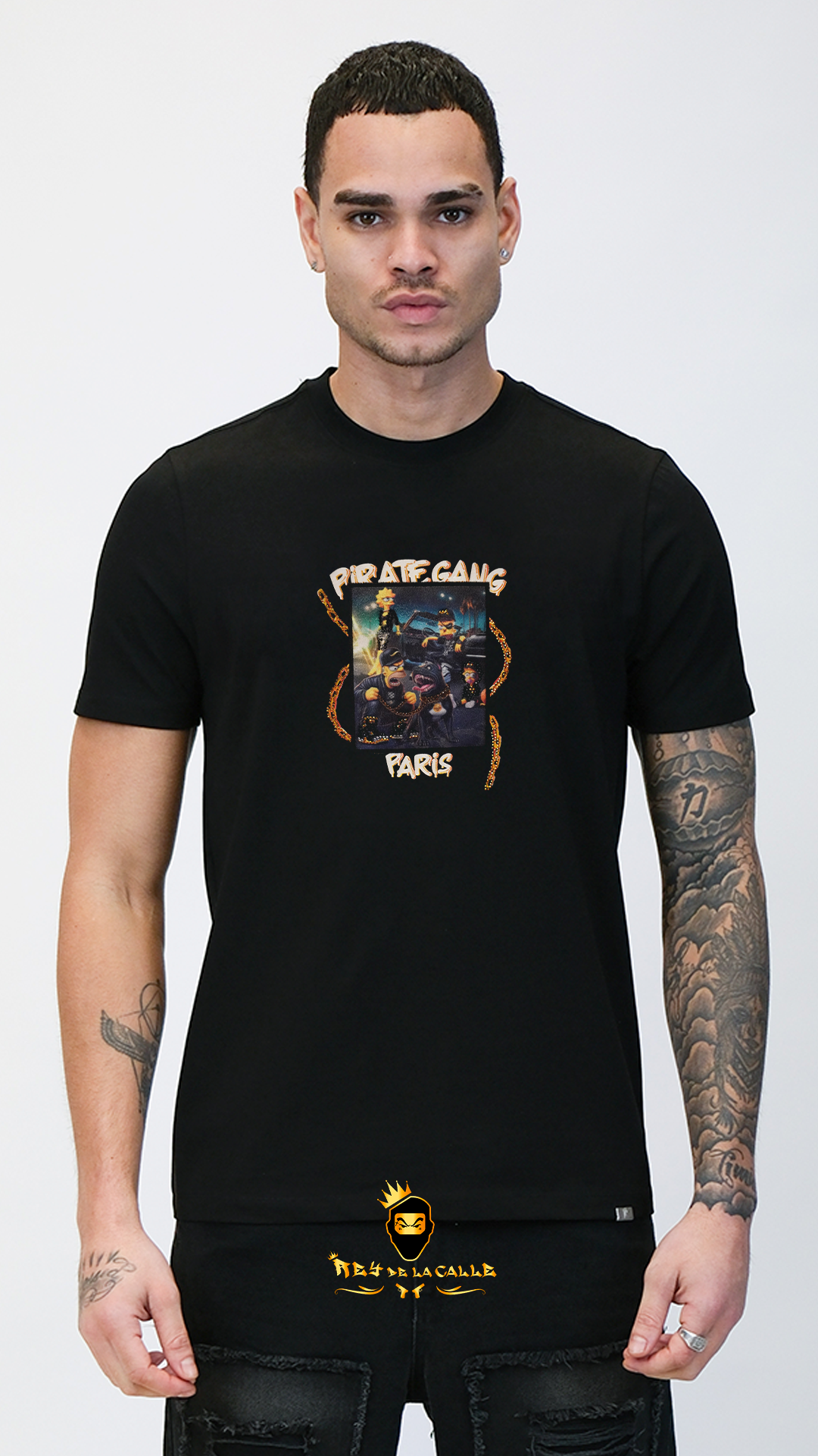 Camiseta Pirate Gang París Negra Terciopelo y Pedrería Brillante Simpsons - Rey De La Calle
