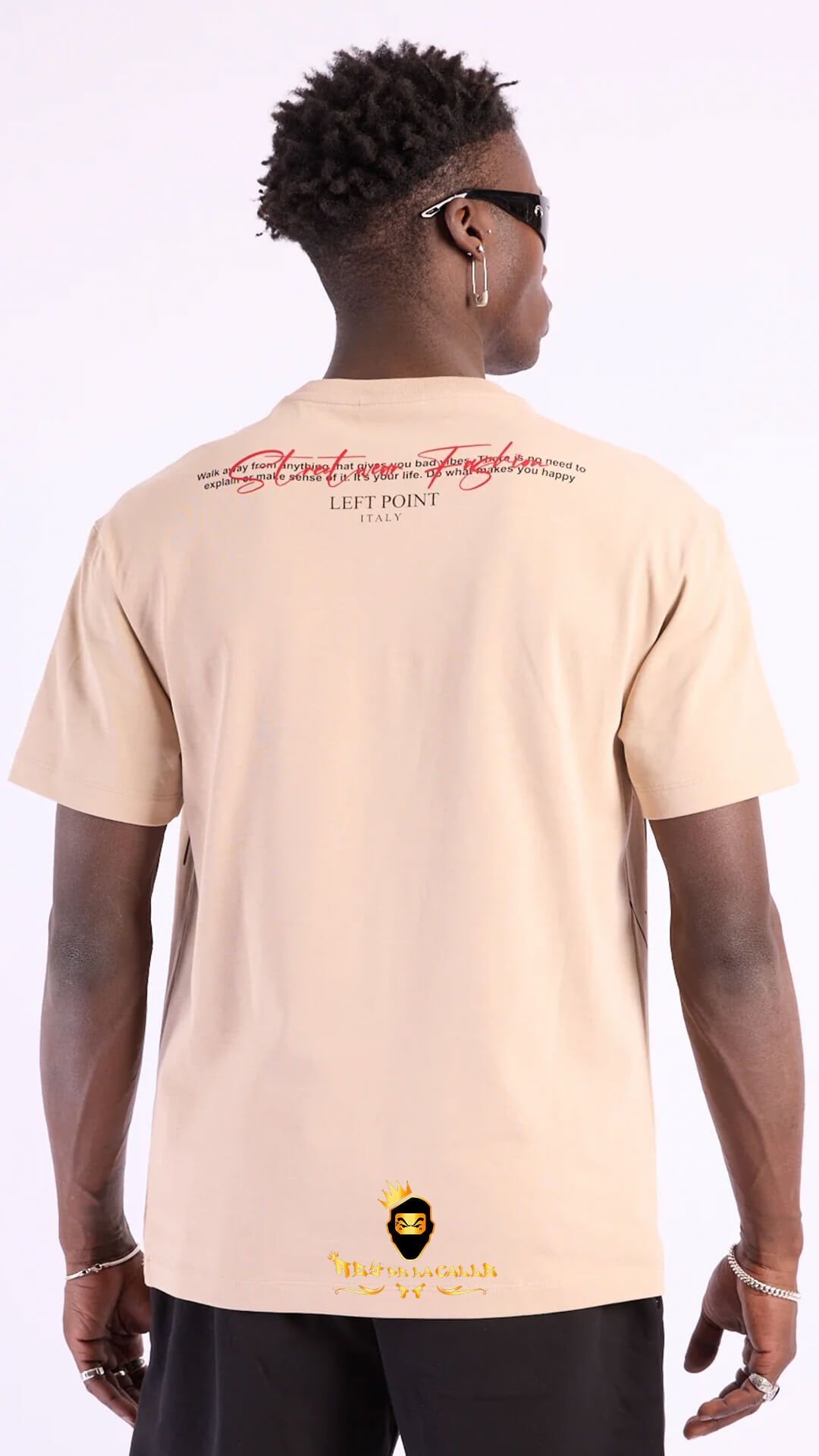 Camiseta Left Point Beige Pedrería Brillante Bulldog Collar Rojo - Rey De La Calle