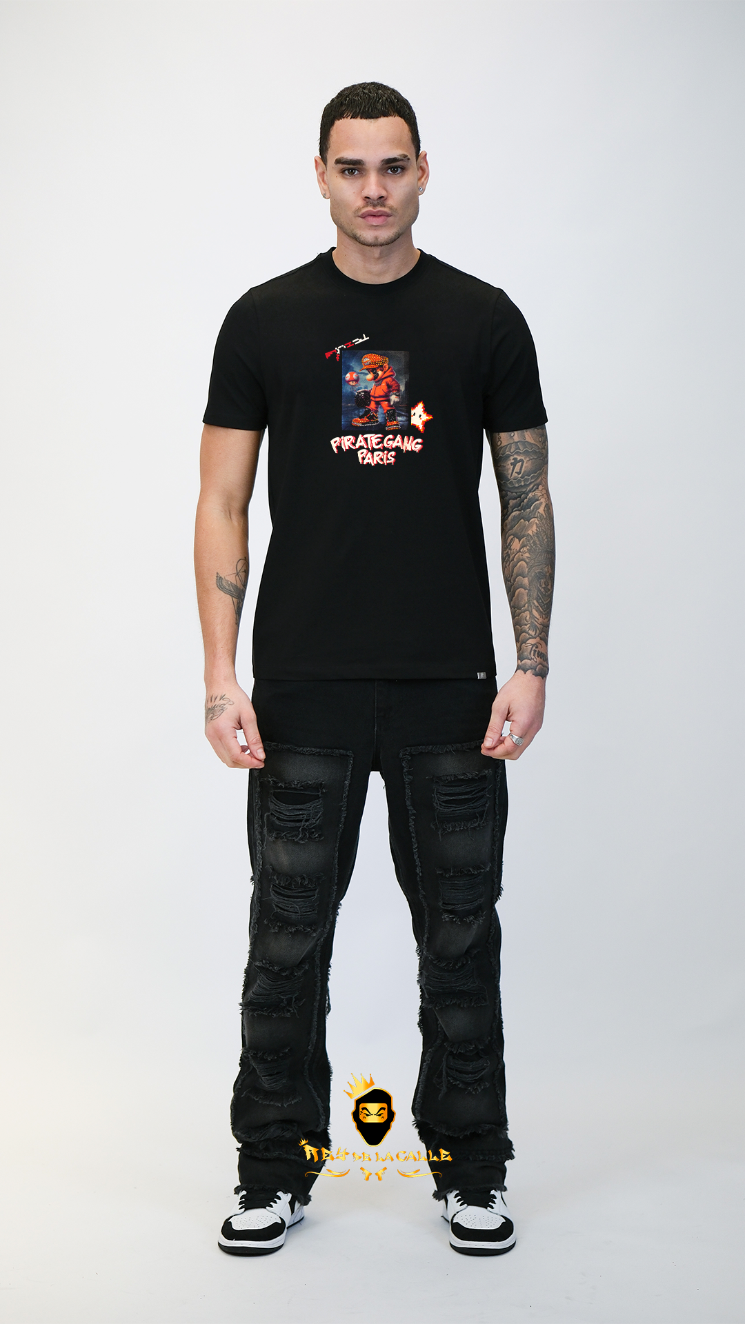 Camiseta Pirate Gang París Negra Terciopelo y Pedrería Brillante Mario Bros - Rey De La Calle