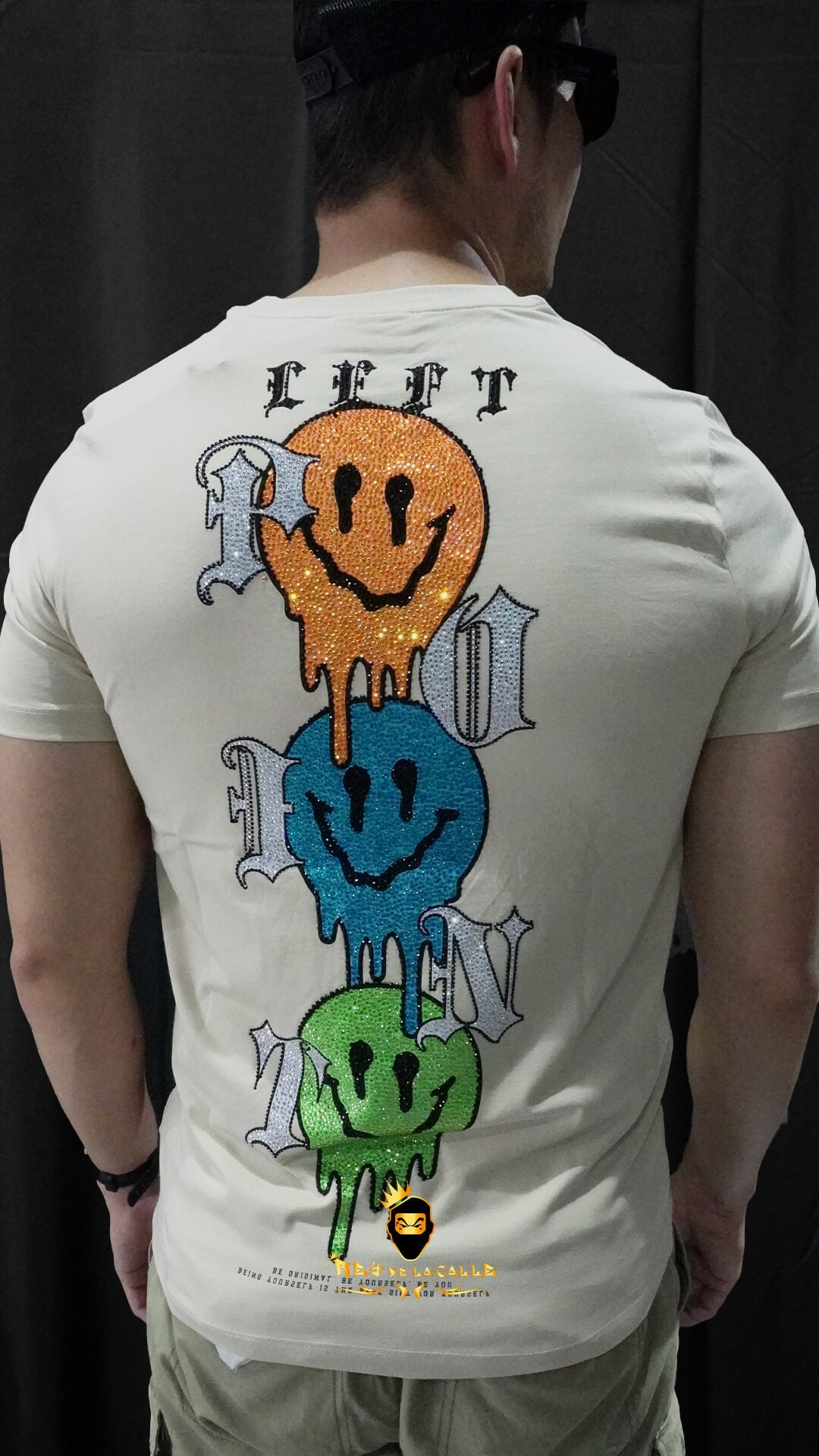Camiseta Left Point Beige Pedrería Brillante Emoticons - Rey De La Calle