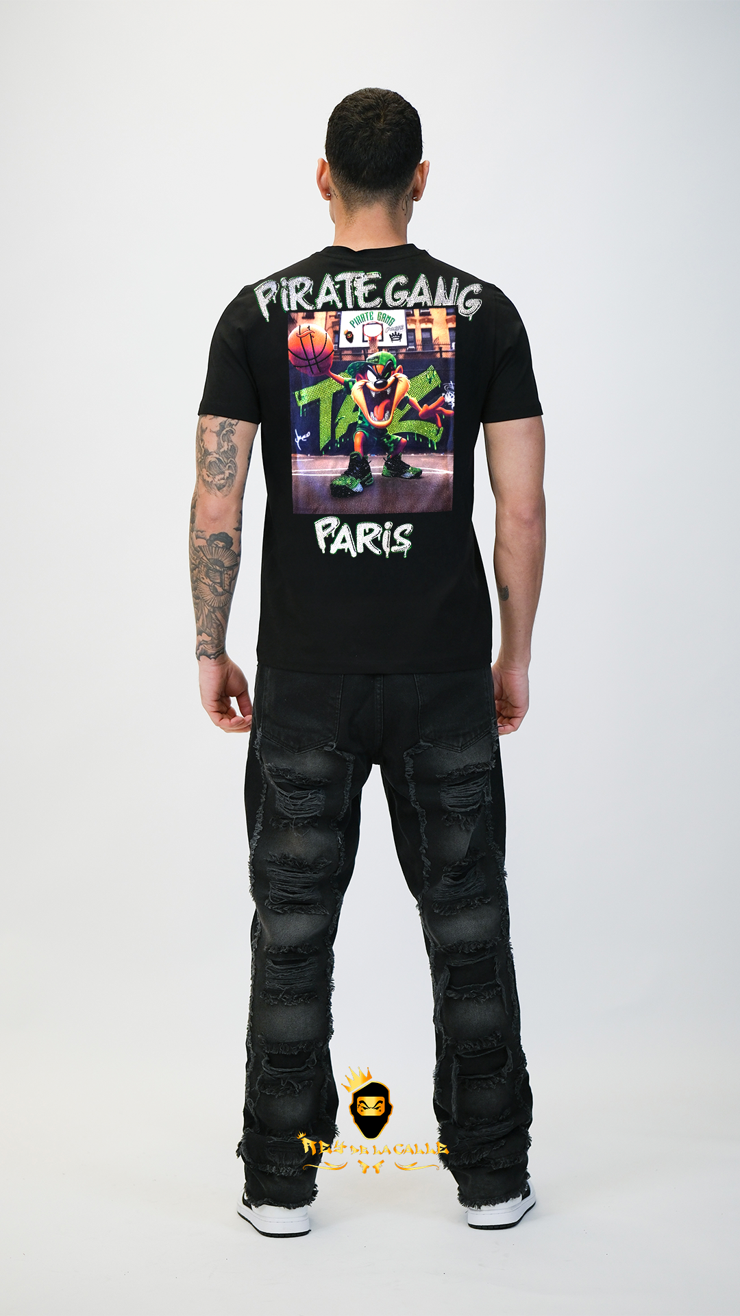 Camiseta Pirate Gang París Negra Terciopelo y Pedrería Brillante Taz - Rey De La Calle