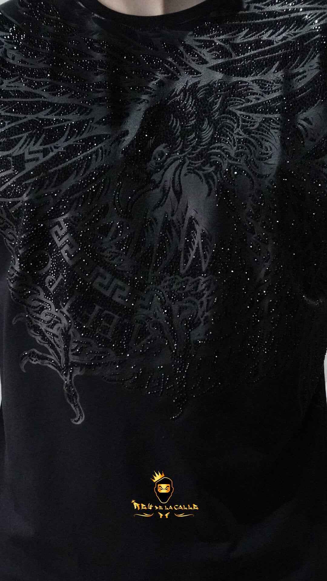 Camiseta Left Point Negra Pedrería Brillante Águila