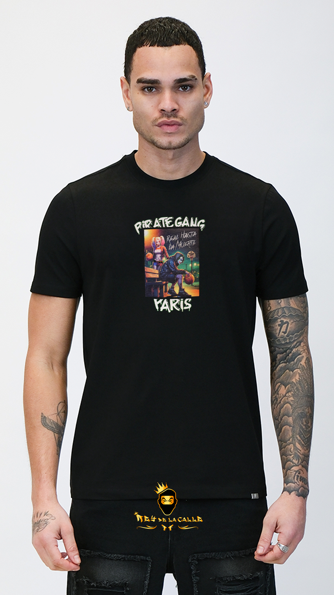 Camiseta Pirate Gang París Negra Terciopelo y Pedrería Brillante Joker - Rey De La Calle