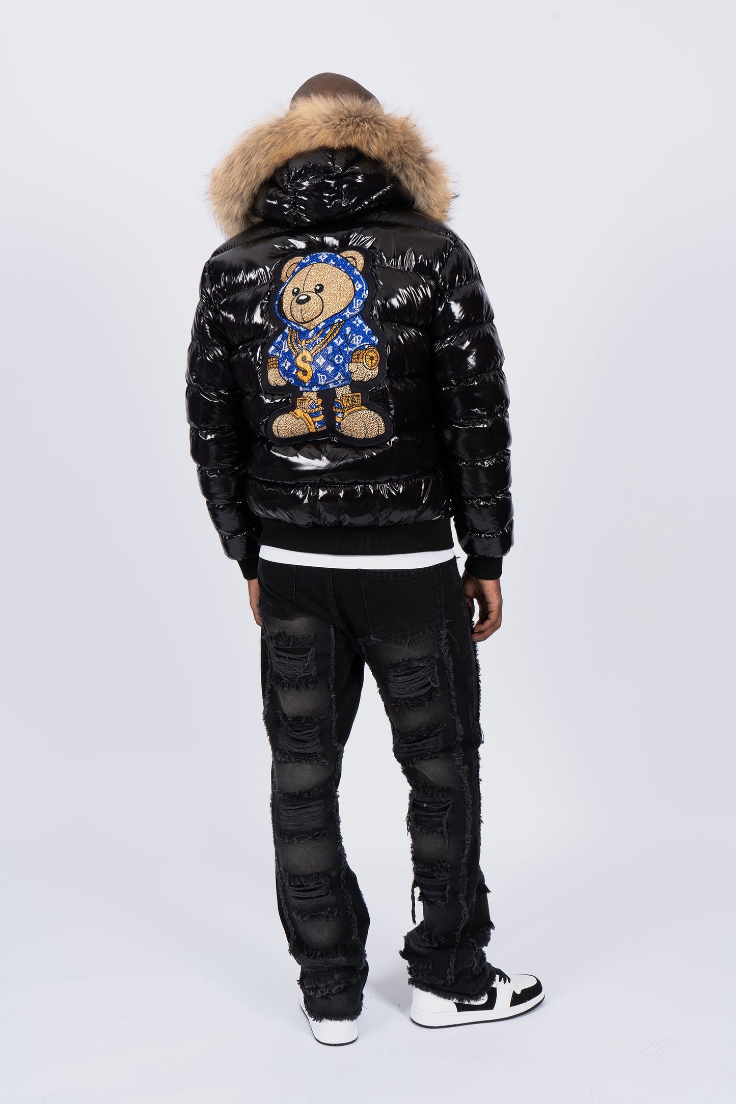 Chaqueta Negra con Capucha de Pelo y Diseño de Osito Gánster Azul