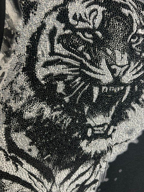 Conjunto Left Point Negro Pedrería Brillante Tigre - Rey De La Calle