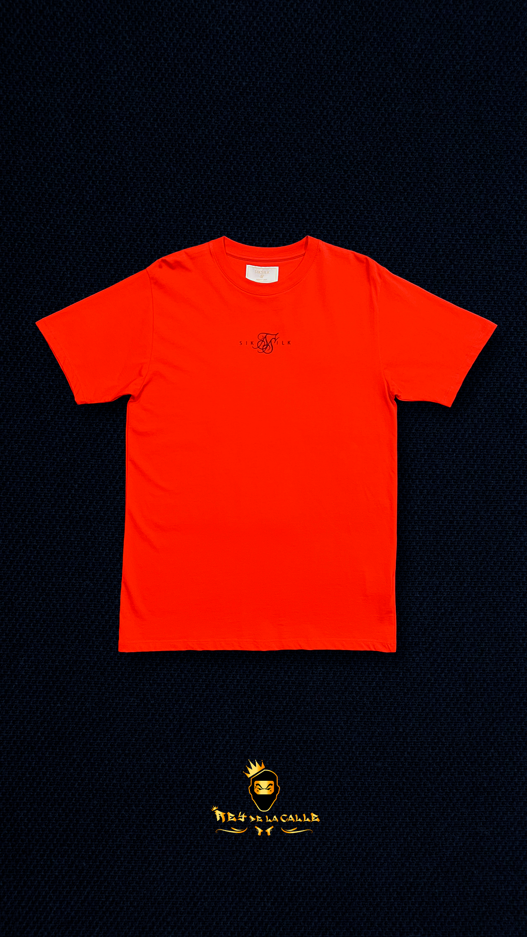 Camiseta Roja de Manga Corta SikSilk con Logo Bordado Central en Negro