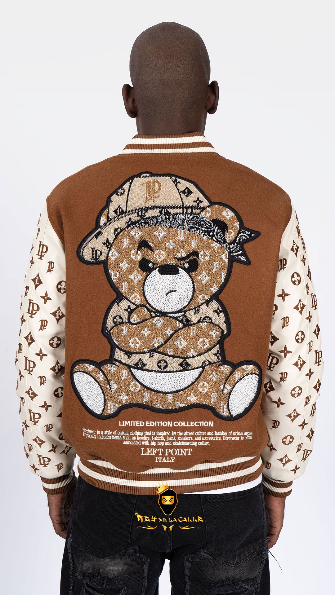 CHAQUETA COLLEGE OSITO BEIGE Y MARRON Rey De La Calle