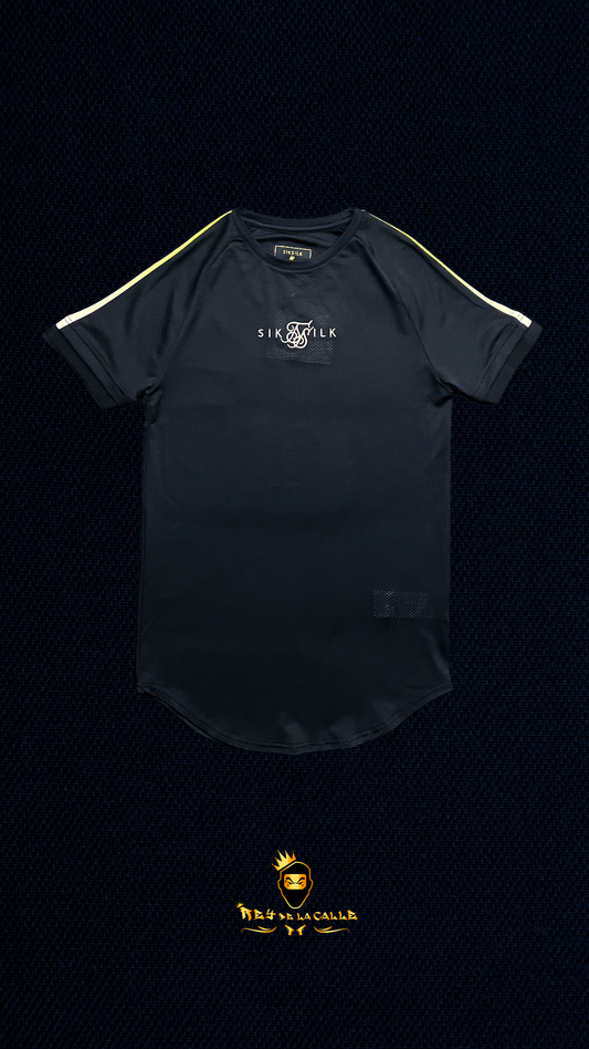 Camiseta Técnica SikSilk Negra con Panel de Rejilla Central y Bandas Amarillas