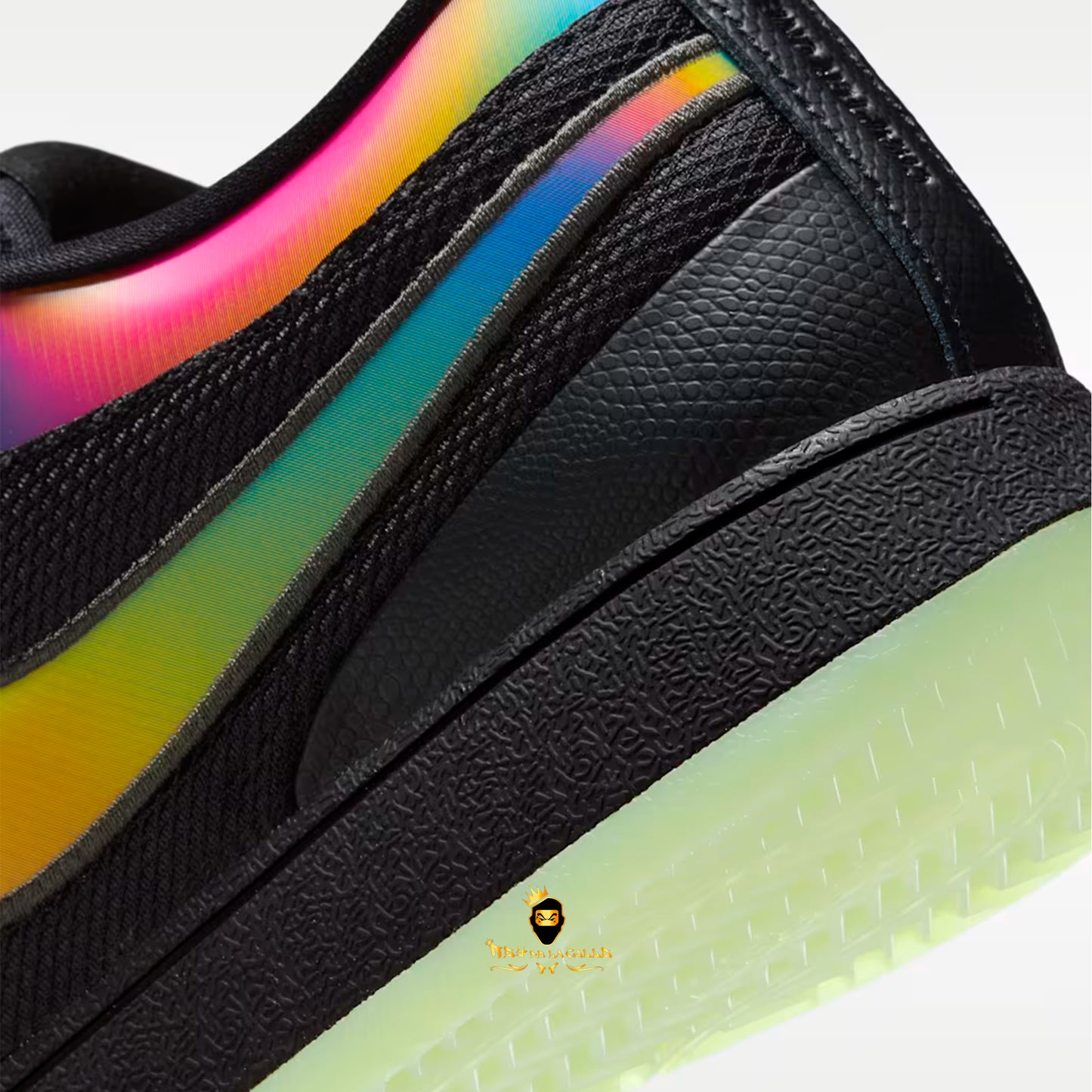 Book 1 "Desert Night" Rey De La Calle