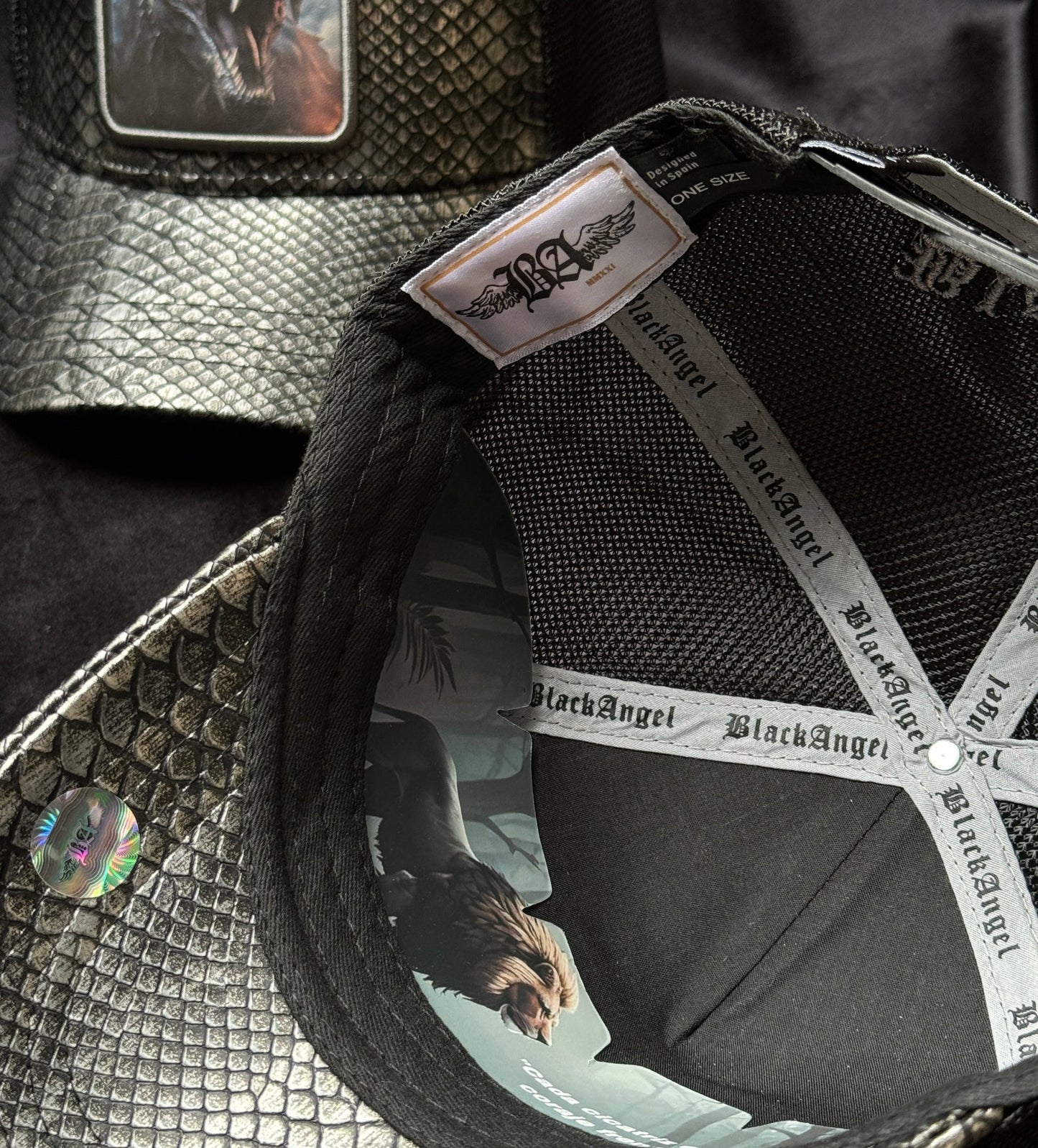 Gorra Black Angel Piel de Serpiente Jungla - Rey De La Calle