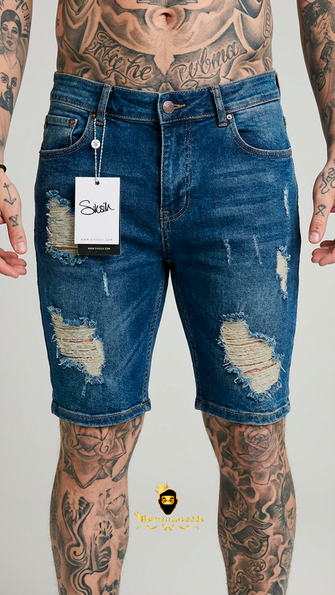 Vaqueros Cortos Denim SikSilk de Lavado Azul Medio con Grandes Rotos y Efecto Desgastado