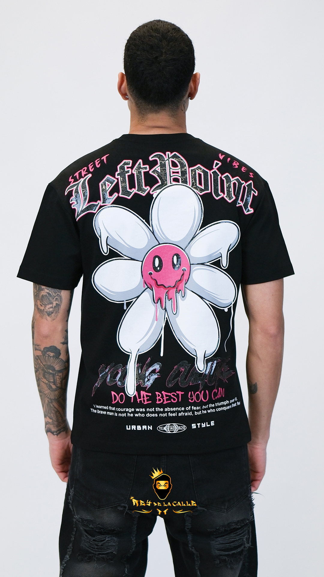 Camiseta Left Point Negra Flor Blanca