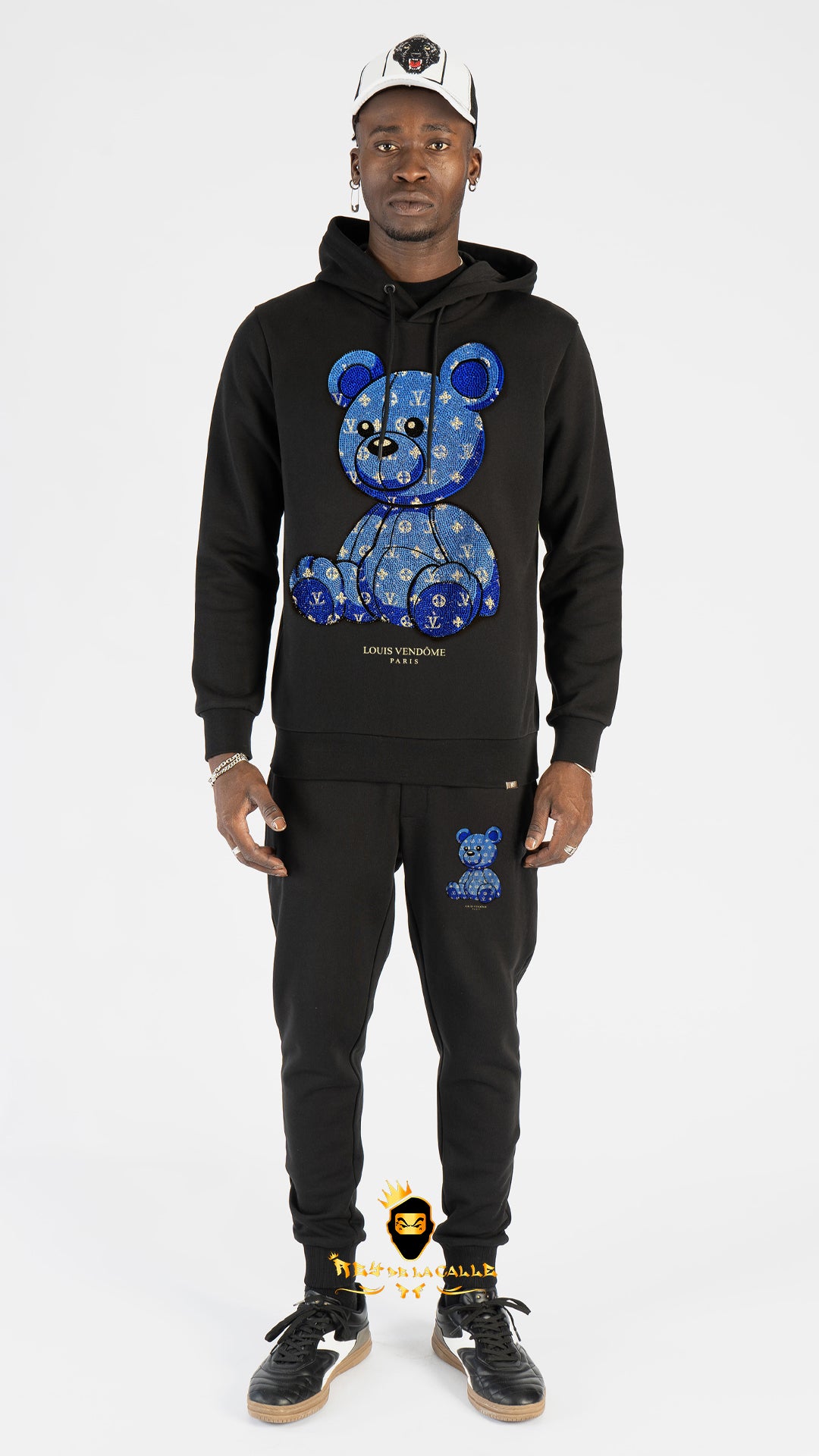 Chándal Negro Louis Vendôme Osito Pedrería Azul Monogram – En Oferta