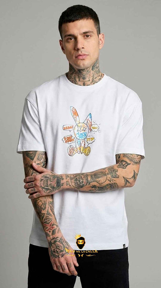 Camiseta Blanca Left Point Conejo Graffiti "Never Give Up"