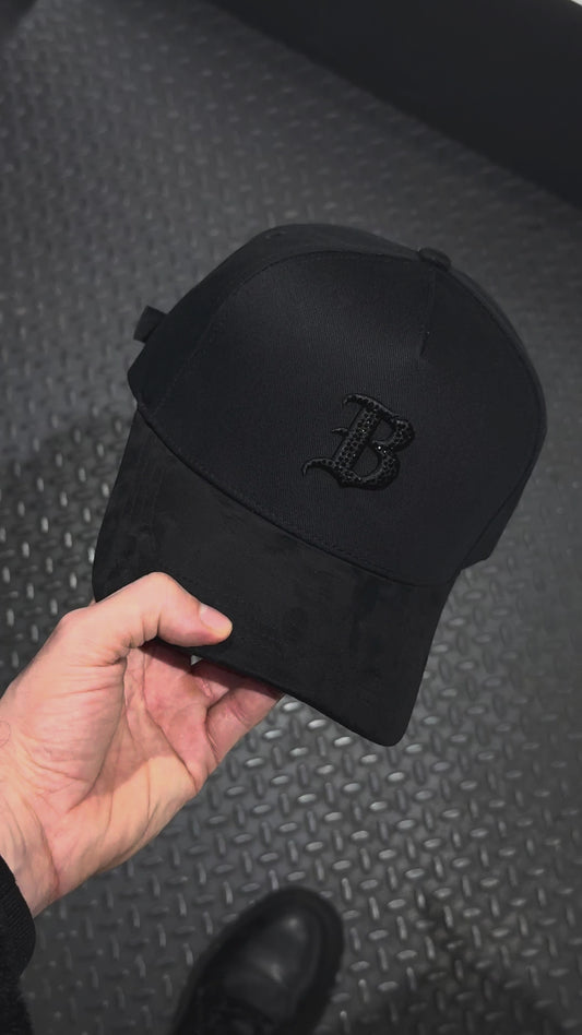 Gorra Premium Black Stealth – Edición Especial