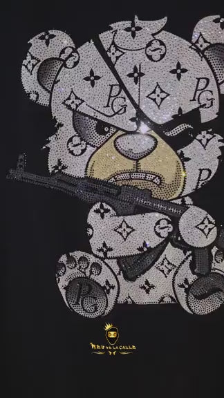 Conjunto Urbano Pirate Gang Paris Oso Armado - Camiseta y Short con Oso Táctico y Cristales